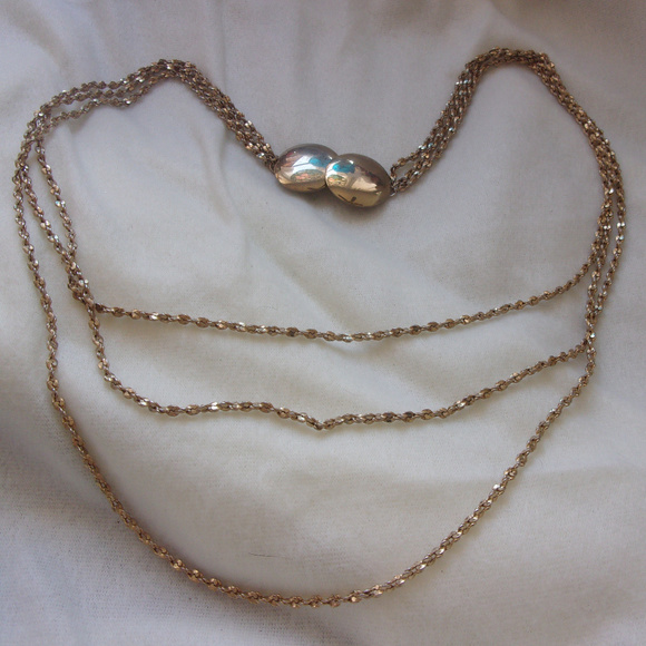 Pompeli retired lia sophia Necklace